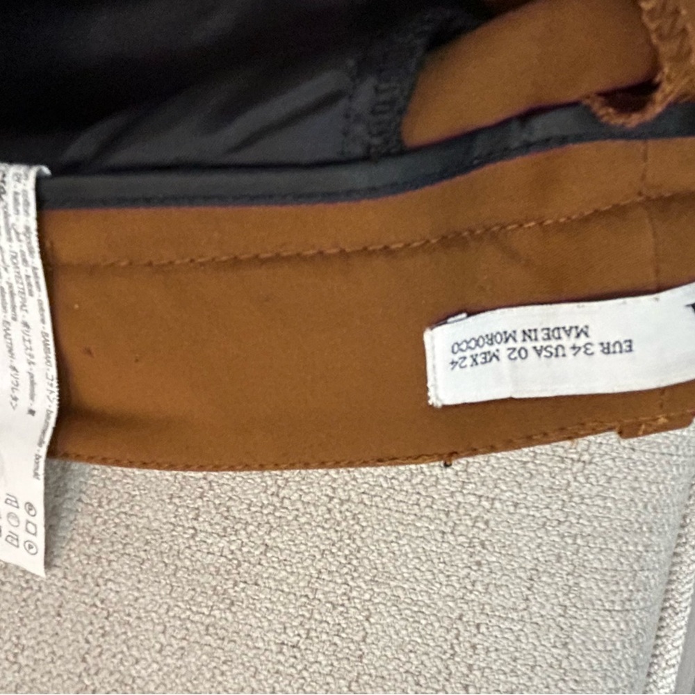 Zara pants - Picture 2 of 4